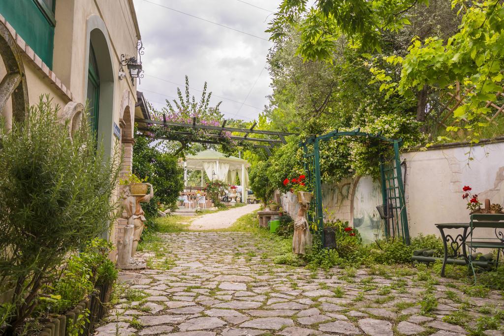 Agriturismo Il Quadrifoglio Chieti Buitenkant foto